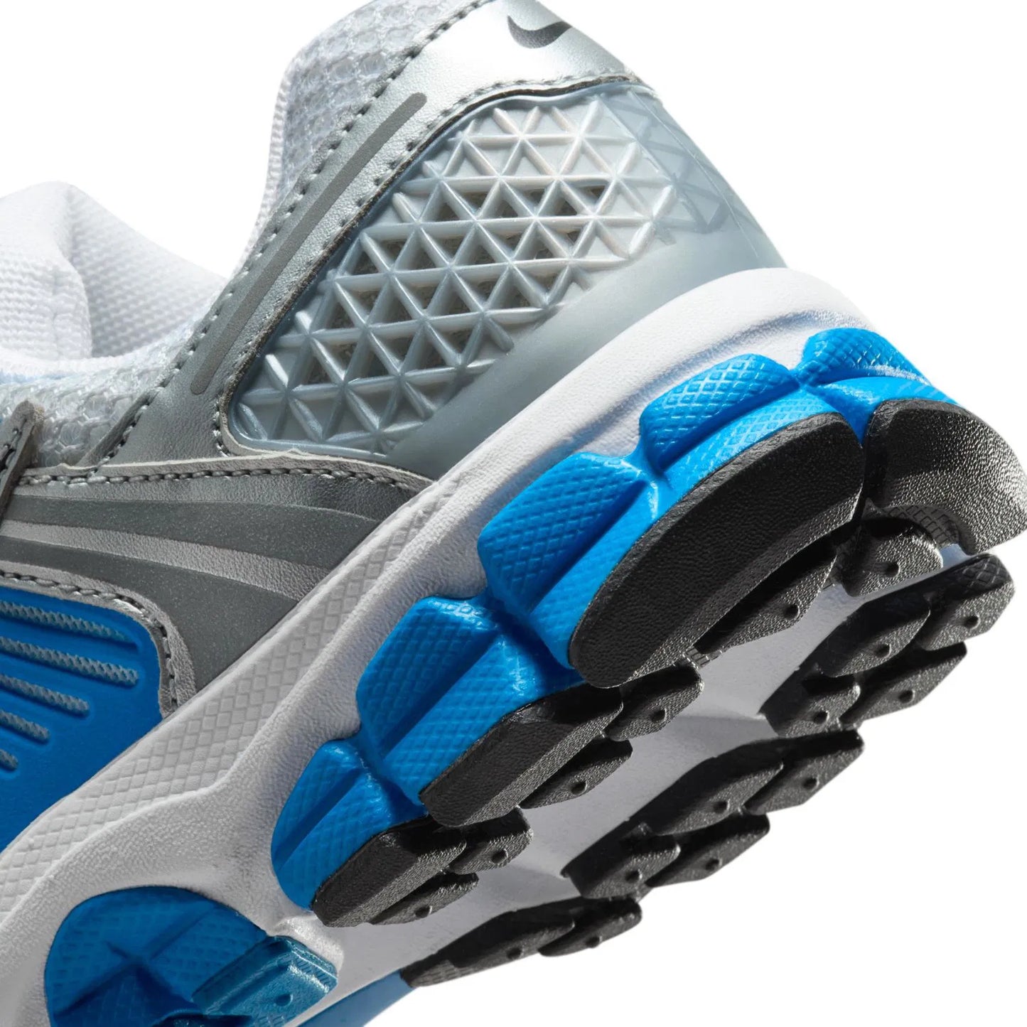 NIKE VOMERO 5 PB