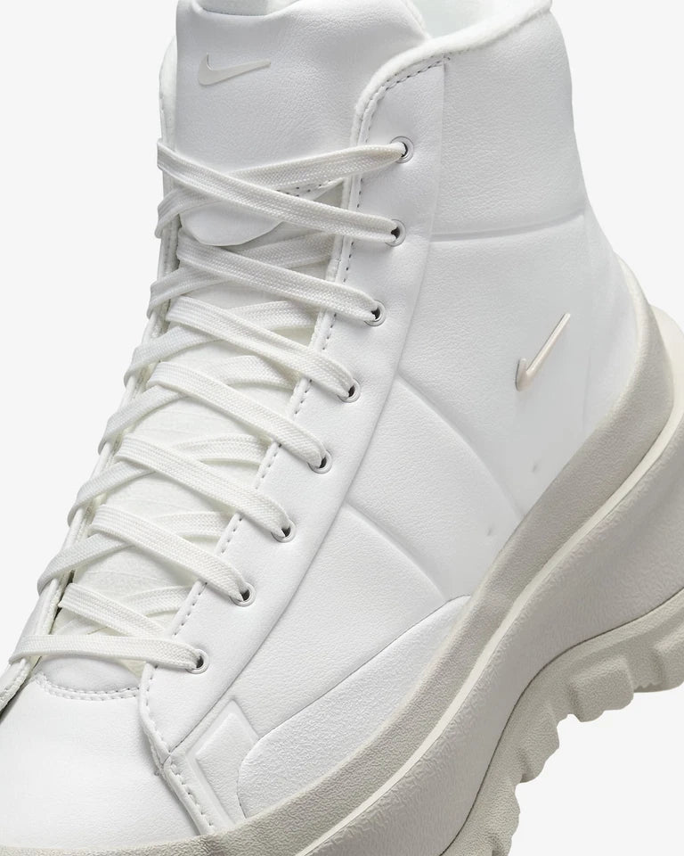 NIKE BLAZER ROAM MID SW