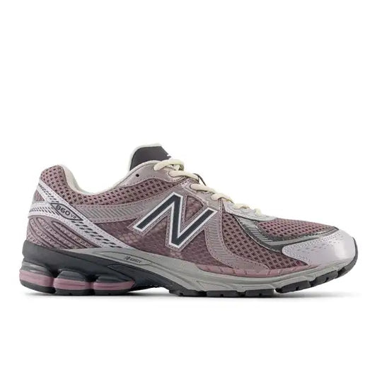 New Balance 860 PG