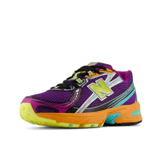 New Balance 740 Multicolor